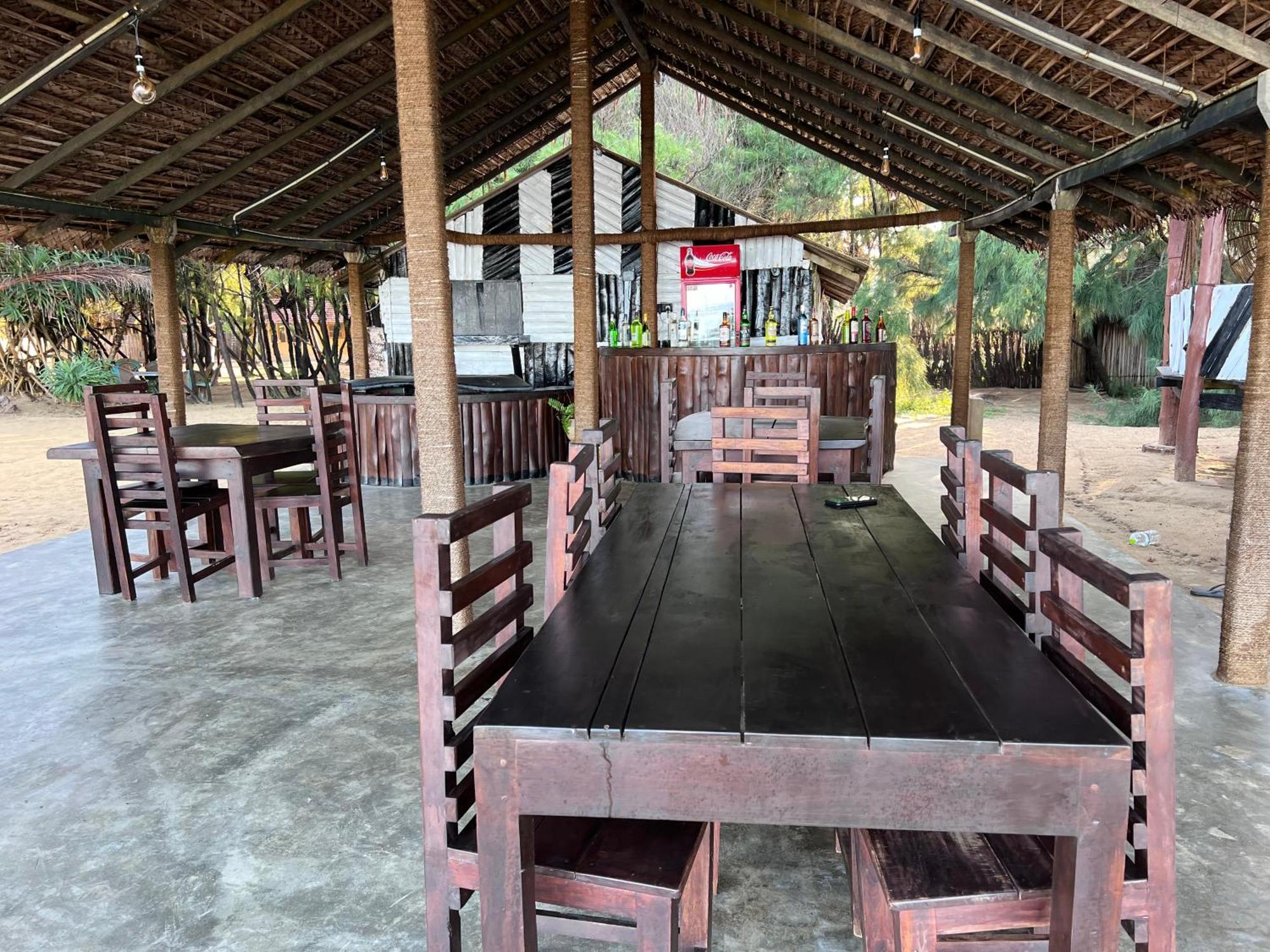 Omeesha Beach Hotel Kalpitiya Extérieur photo