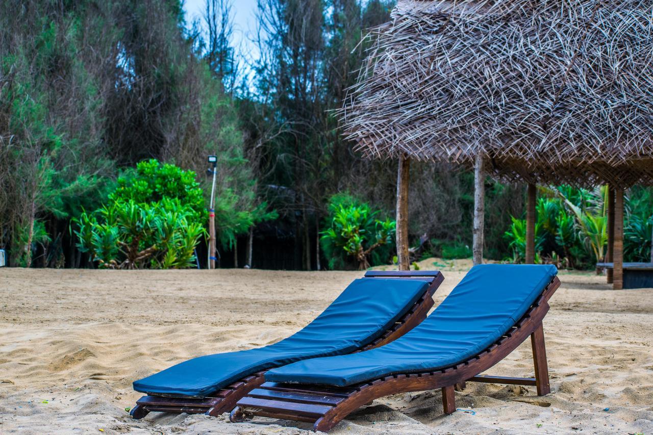 Omeesha Beach Hotel Kalpitiya Extérieur photo