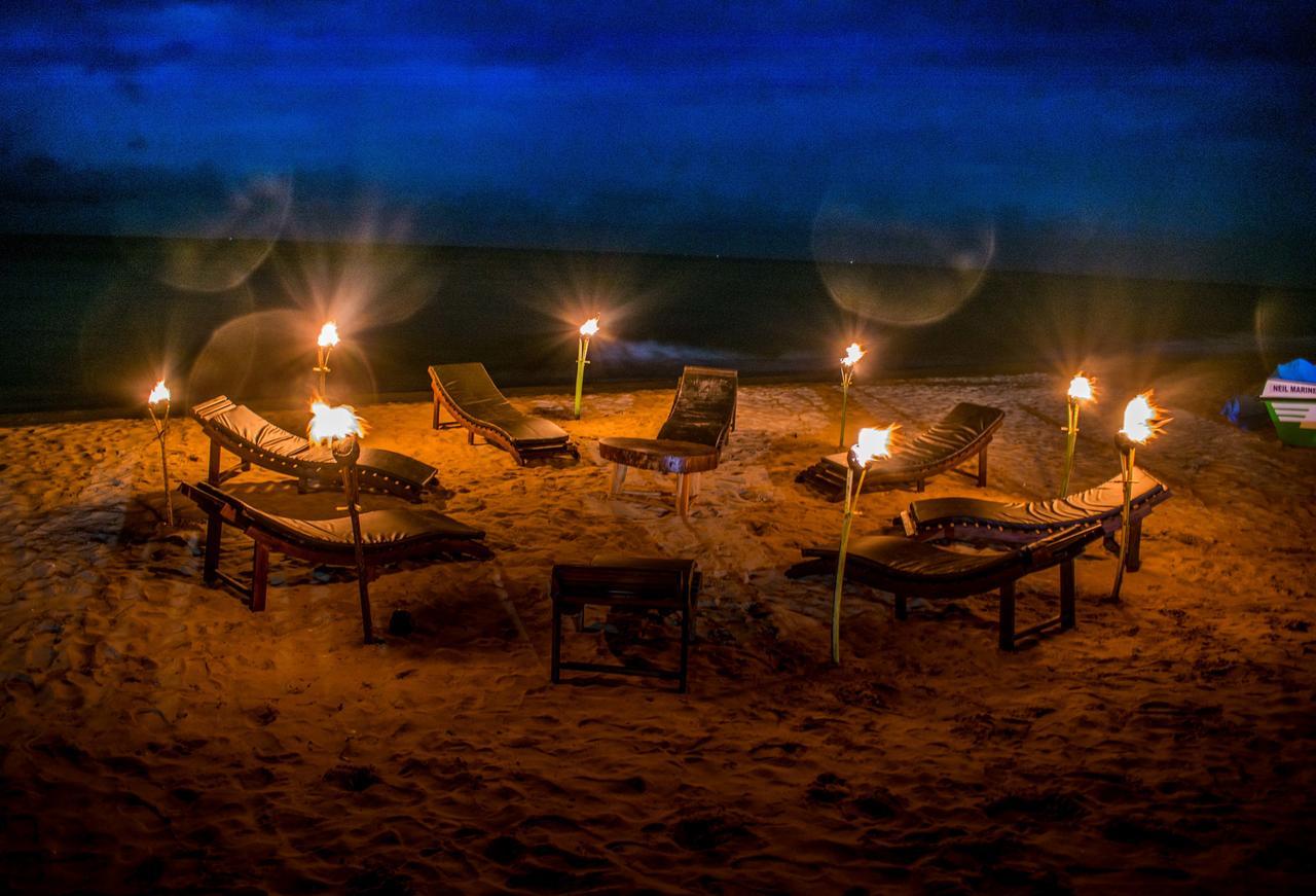 Omeesha Beach Hotel Kalpitiya Extérieur photo