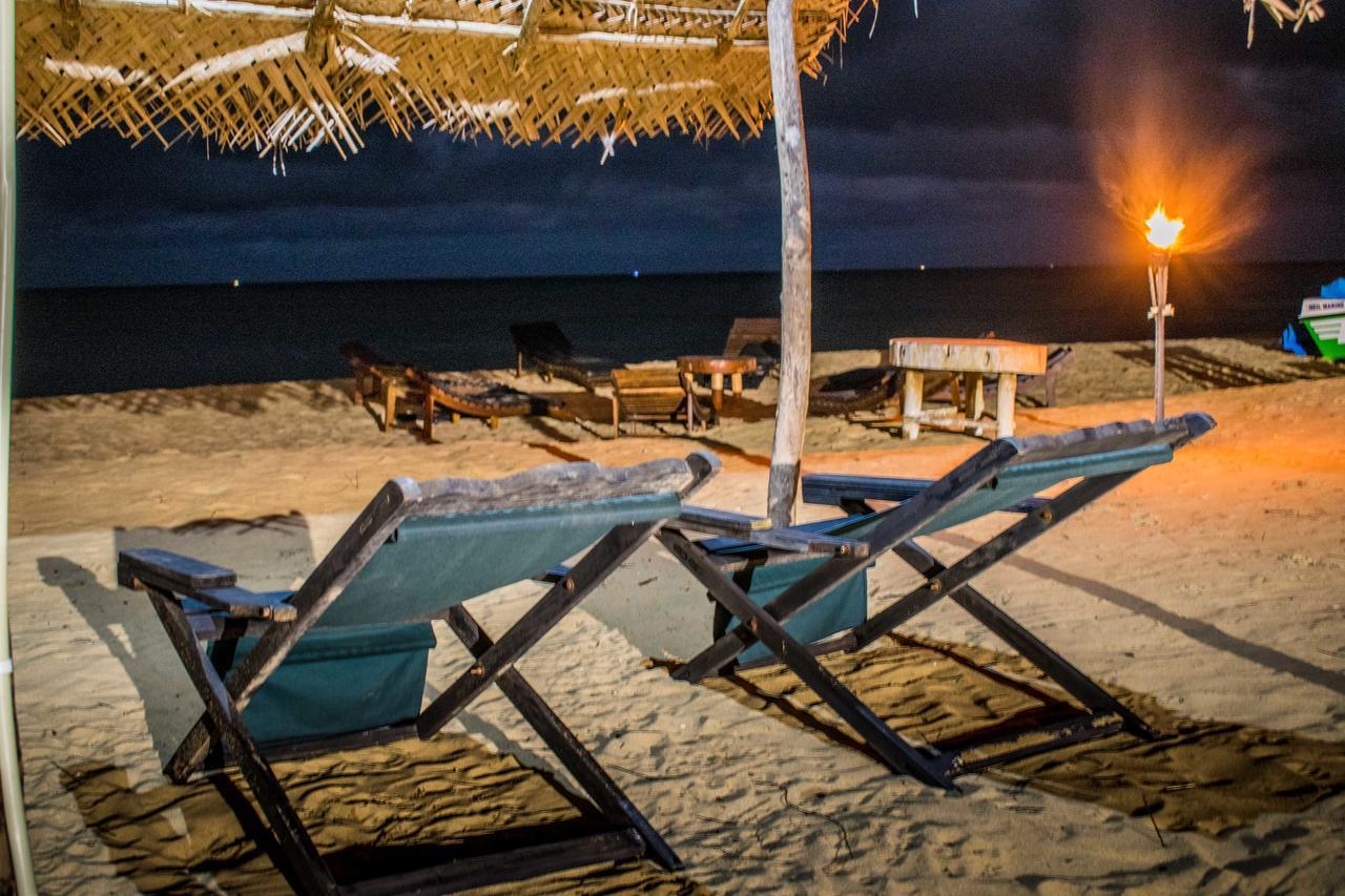 Omeesha Beach Hotel Kalpitiya Extérieur photo