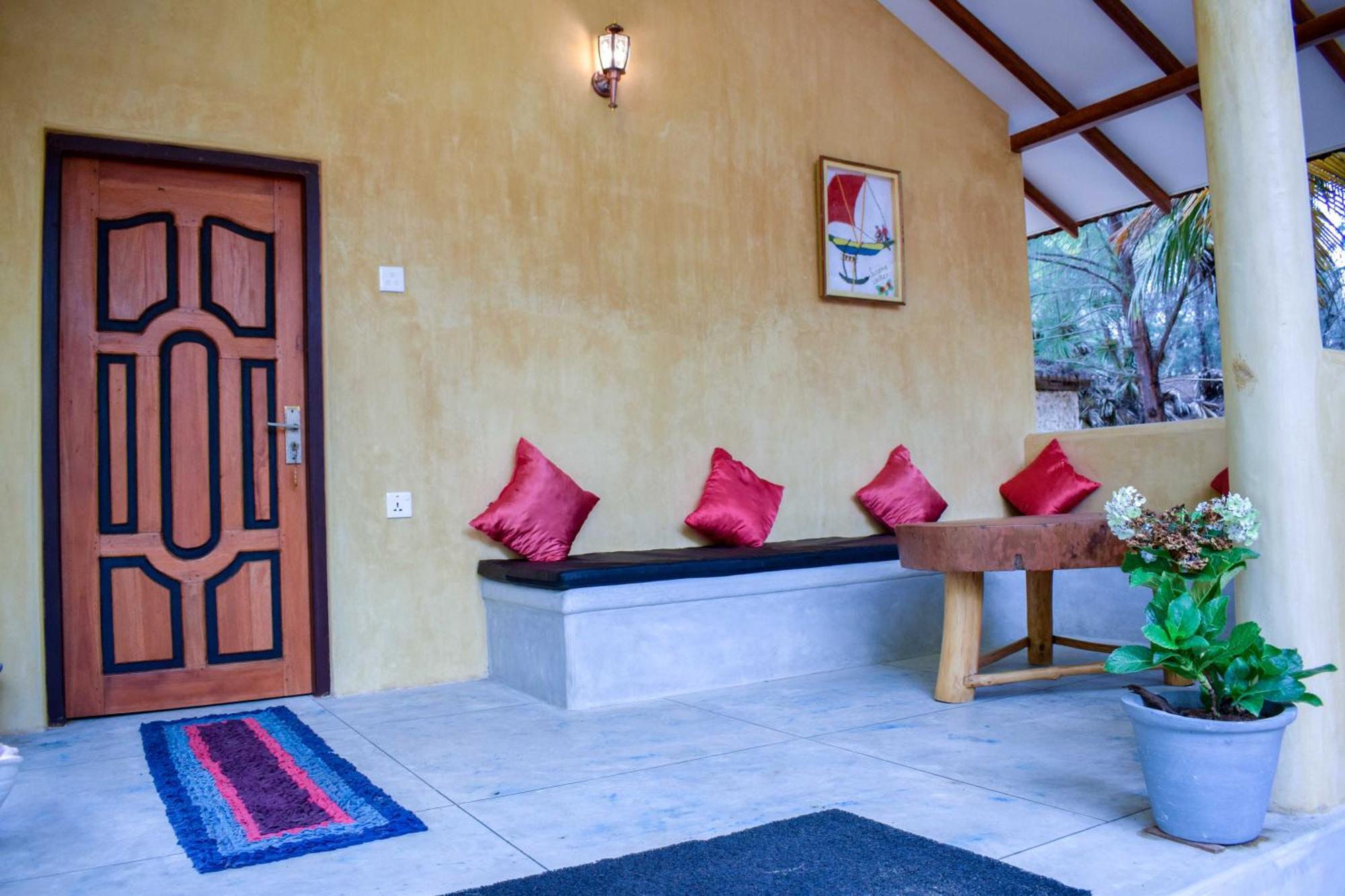 Omeesha Beach Hotel Kalpitiya Extérieur photo