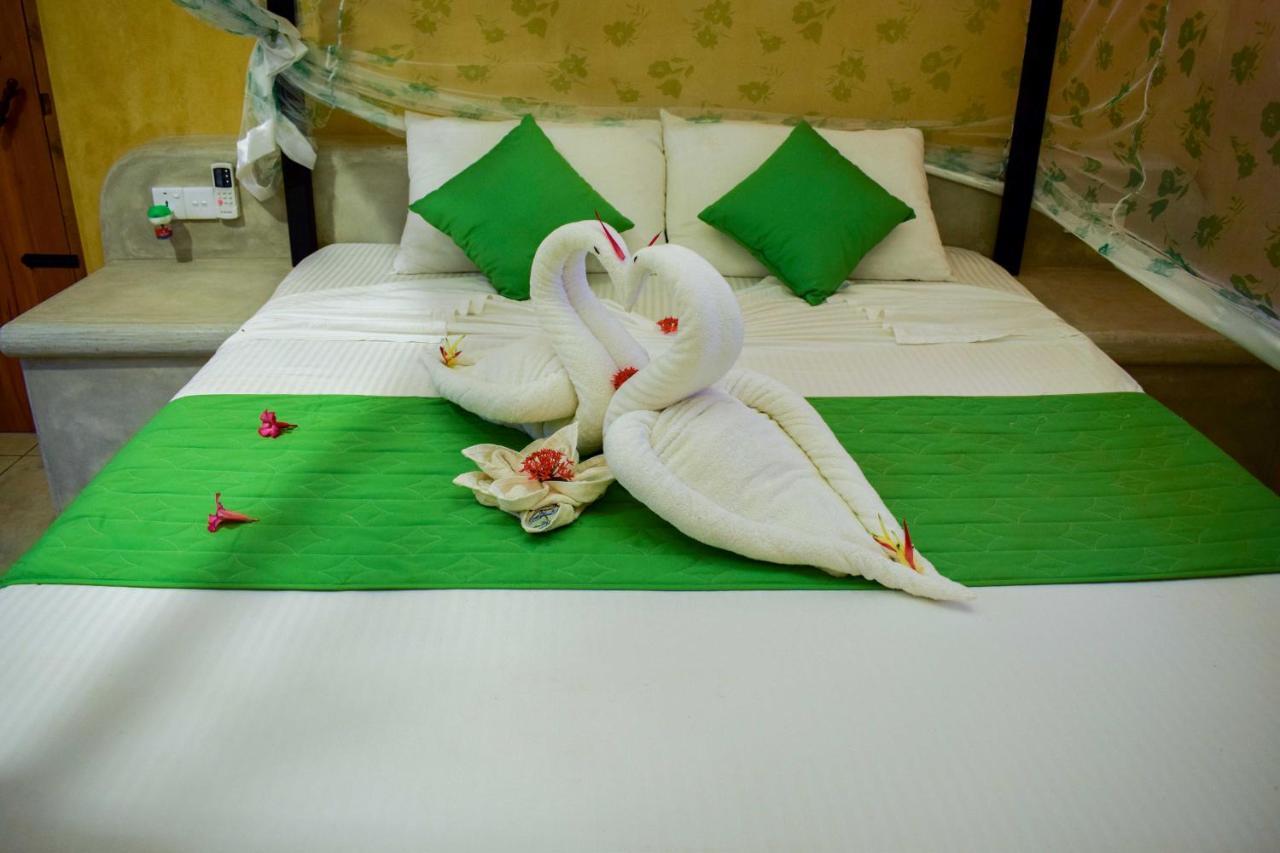 Omeesha Beach Hotel Kalpitiya Chambre photo