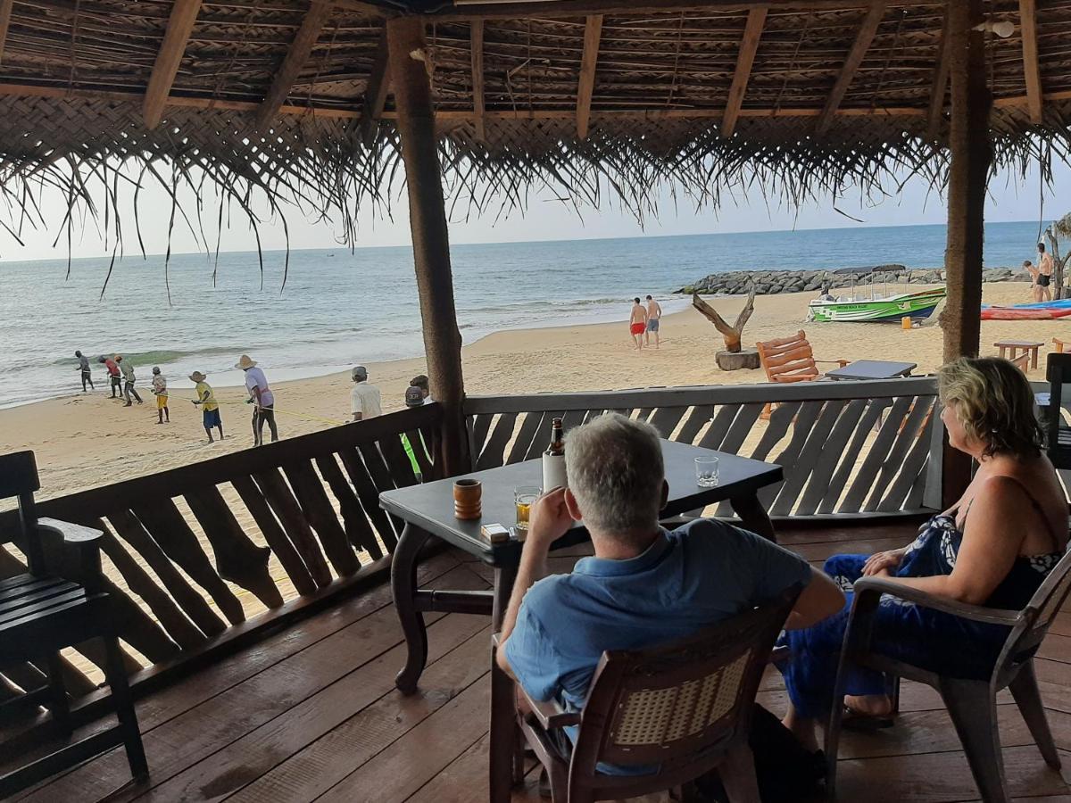 Omeesha Beach Hotel Kalpitiya Extérieur photo