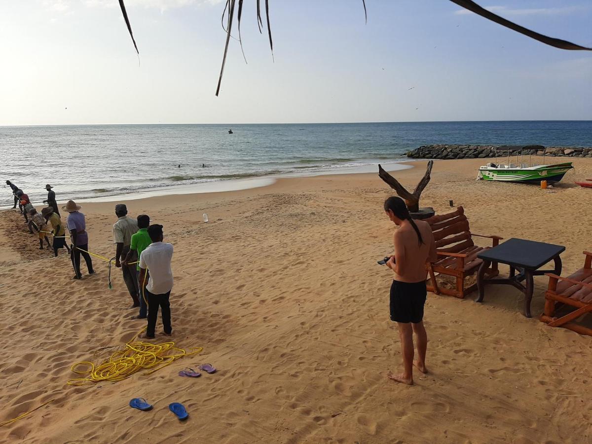 Omeesha Beach Hotel Kalpitiya Extérieur photo